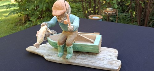 Geschnitzte holz figur - geschnitzte,